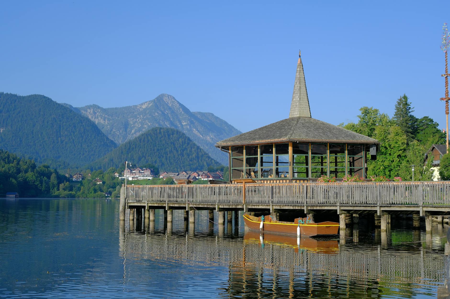 Grundlsee im Morgenlicht